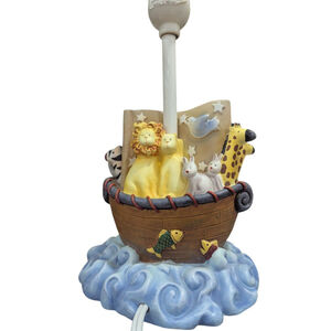NOAH'S ARK ELECTRIC TABLE LAMP MADE OF HEAVY RESIN -VINTAGE- COLLECTIBLE